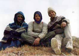 Group picture of hikers.